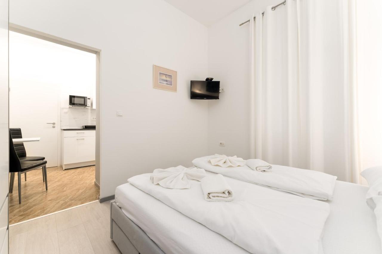 Centar Apartments Rijeka Ngoại thất bức ảnh