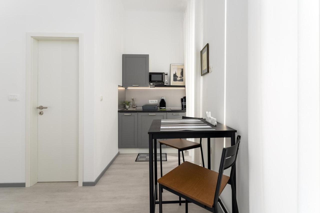 Centar Apartments Rijeka Ngoại thất bức ảnh